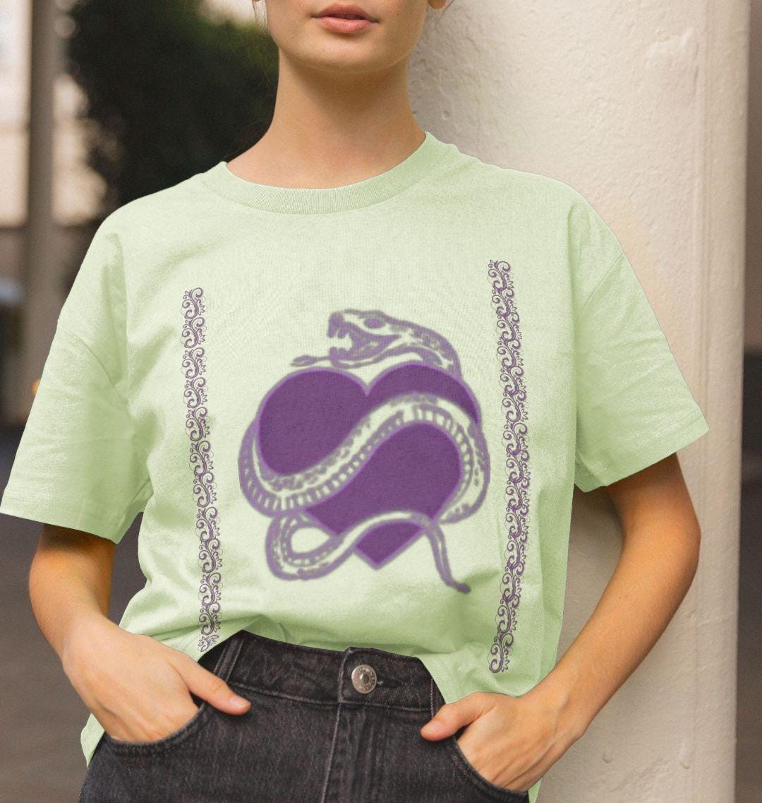 Women's Purplo Heartbeat Tee – Passion In Every Thread